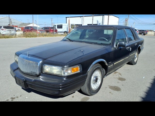 BUY LINCOLN TOWN CAR 1997 4DR SDN EXECUTIVE, DAX of Wichita Falls Auto Auction
